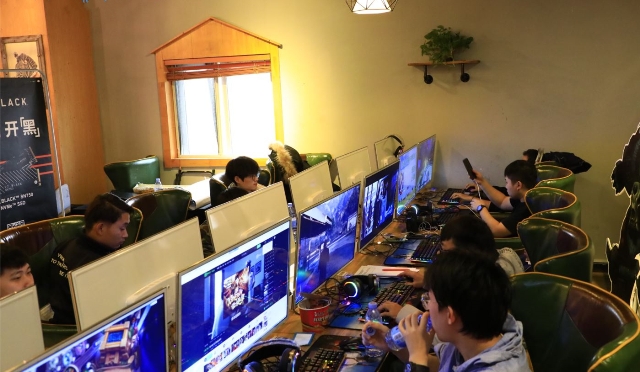 中移电竞赛北京预选高手论剑 紫禁之巅高手对决