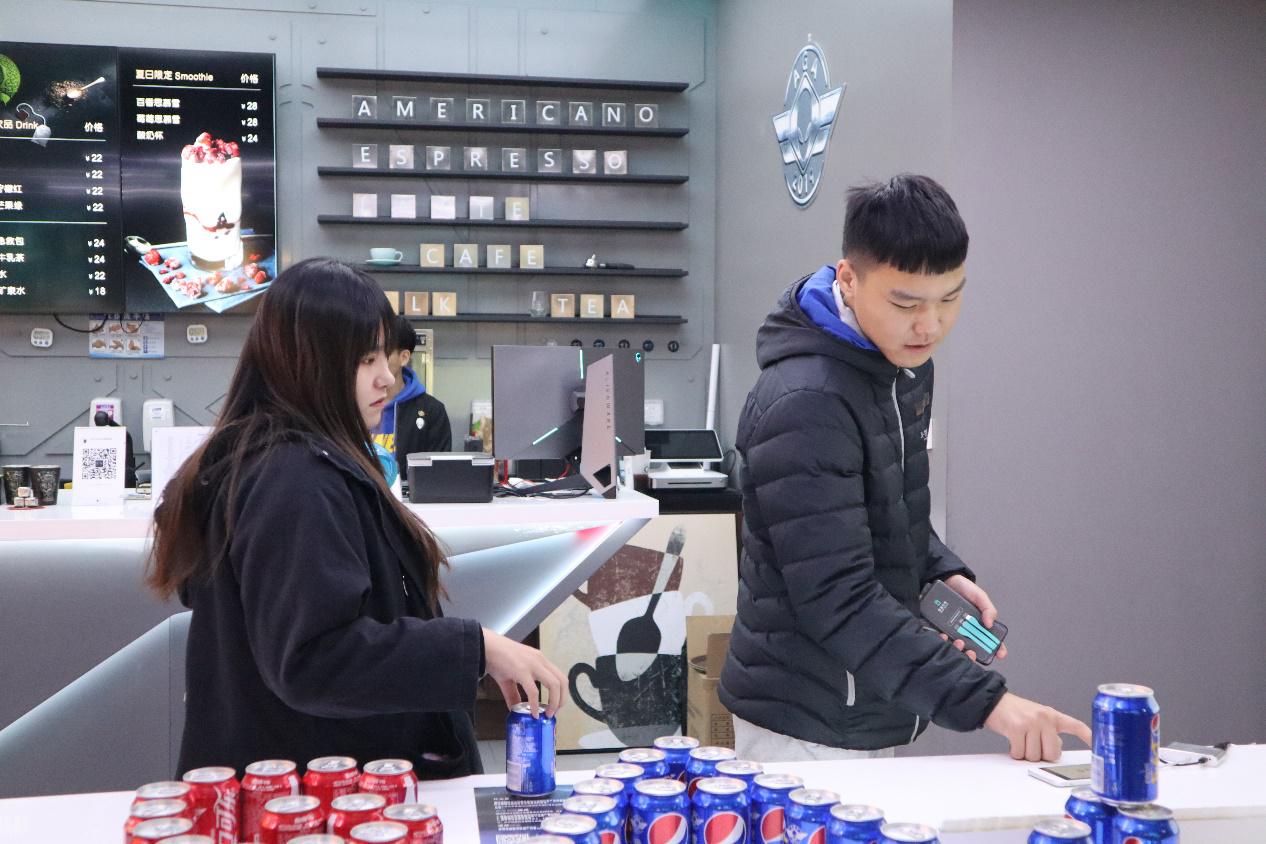 直击现场：英雄出少年，长沙DAPE战队勇夺2019 AGA 超级联赛总冠军