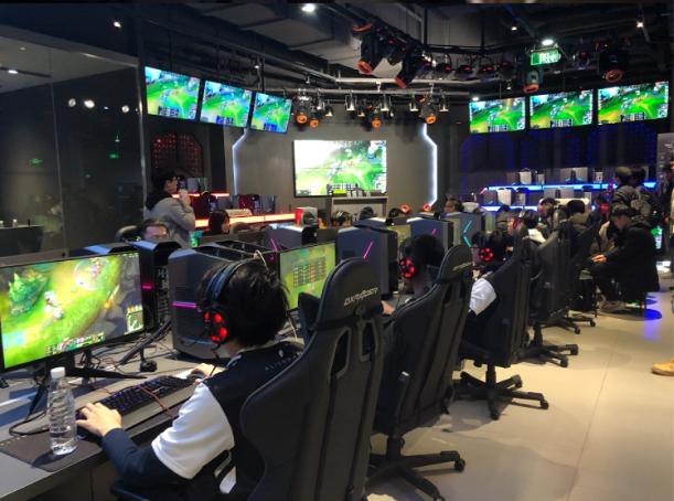 直击现场：英雄出少年，长沙DAPE战队勇夺2019 AGA 超级联赛总冠军