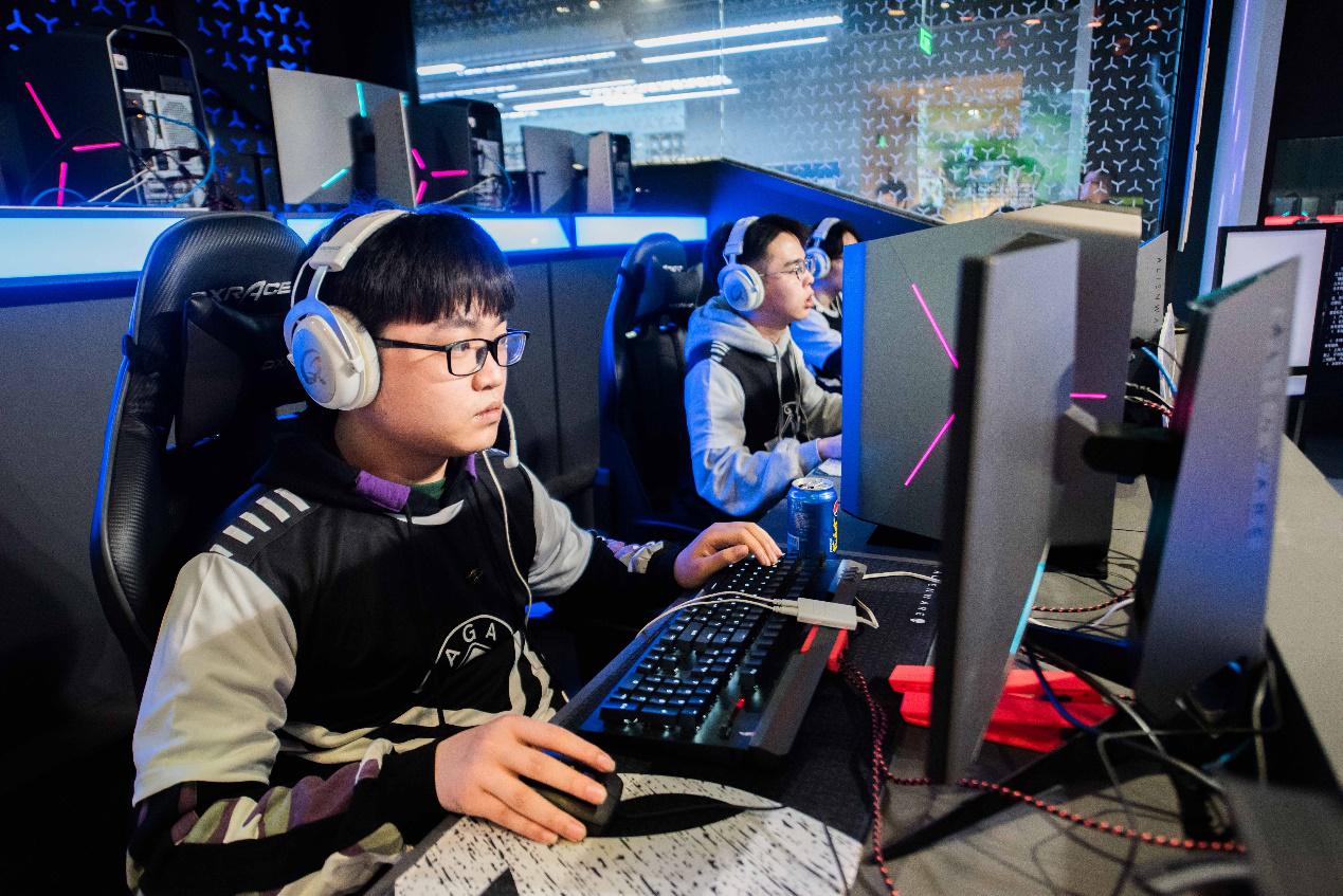 直击现场：英雄出少年，长沙DAPE战队勇夺2019 AGA 超级联赛总冠军