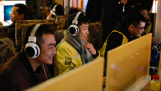 蜀中英豪“竞”显风采 中国移动电竞赛四川预选赛收官