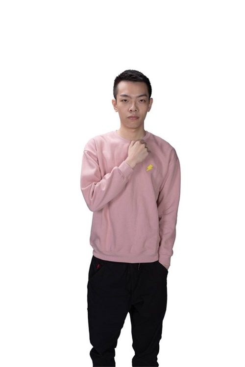 今日20点明星嘉宾与你相约LOL《进击!季前赛》