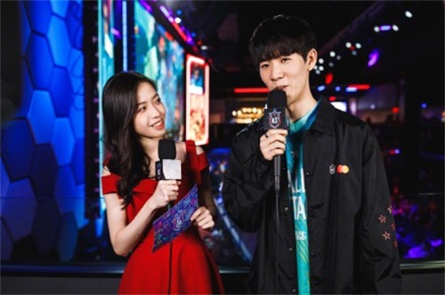 《LOL》世界聚焦于你——拉斯维加斯全明星周末