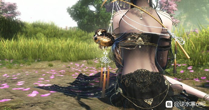 “如花”穿上比基尼会怎样?逆水寒玩家试了一下，半小时被拉恩怨89次