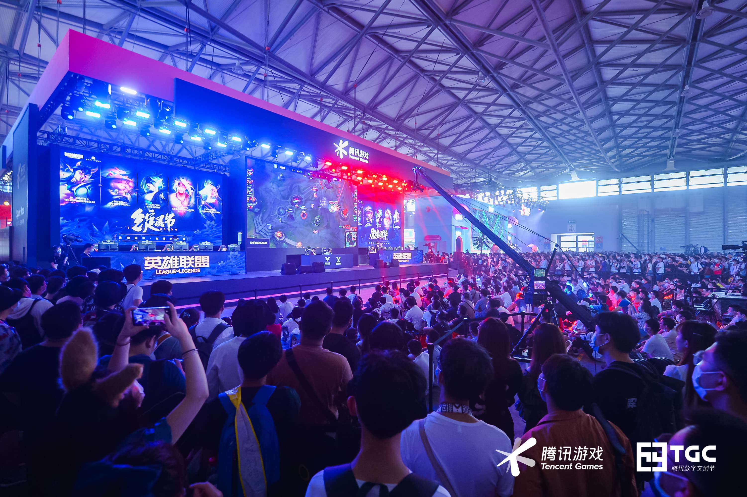 英雄联盟绽灵节•灵魂莲华 登陆2020ChinaJoy舞台