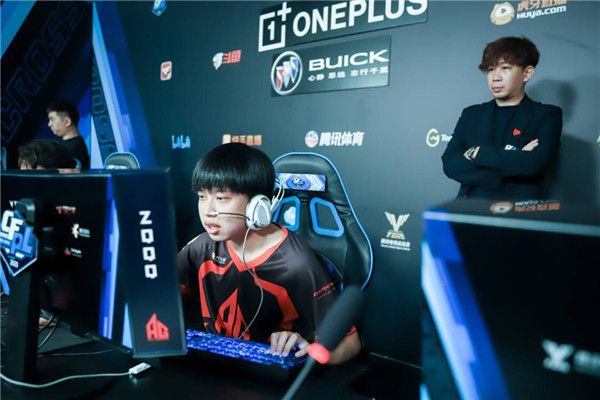 S16综合数据榜单出炉，最亮眼表现选手一键全知道