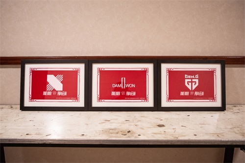 S10中国观众礼迎全球参赛选手：中国风礼物、9国语言欢迎曲