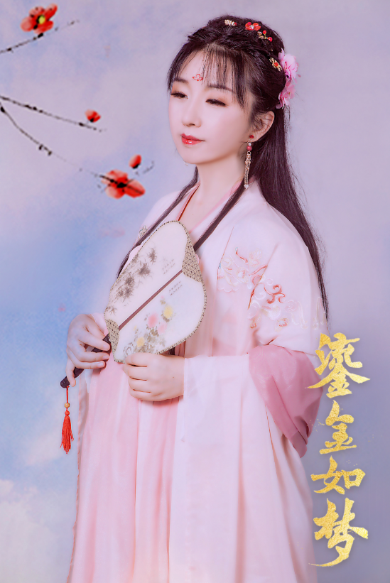 让你怦然心动！大话美女玩家出镜鎏金如梦汉服