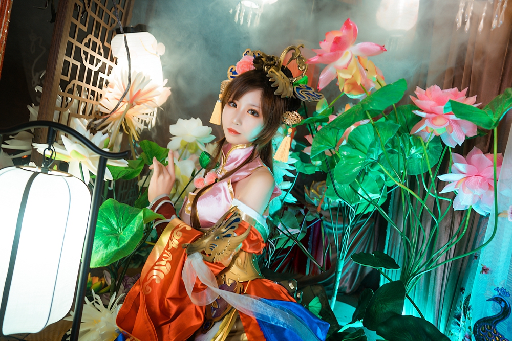 《三国群英传2》网络版美女COS 大乔美艳小乔俏