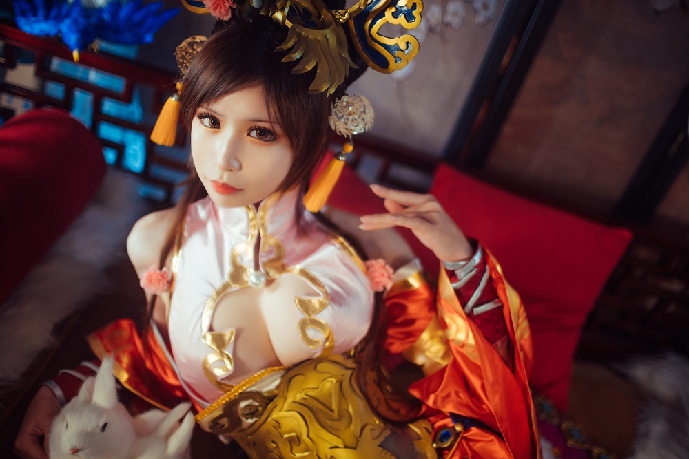 《三国群英传2》网络版美女COS 大乔美艳小乔俏