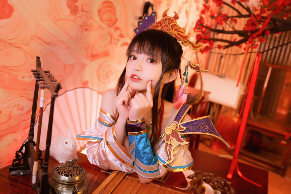 《三国群英传2》网络版美女COS 大乔美艳小乔俏