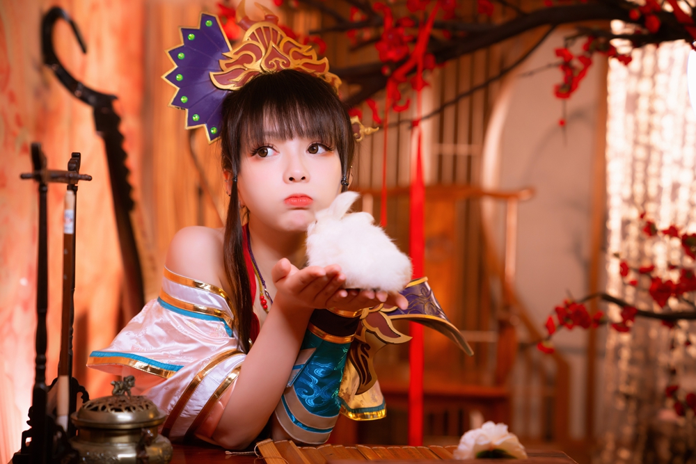 《三国群英传2》网络版美女COS 大乔美艳小乔俏