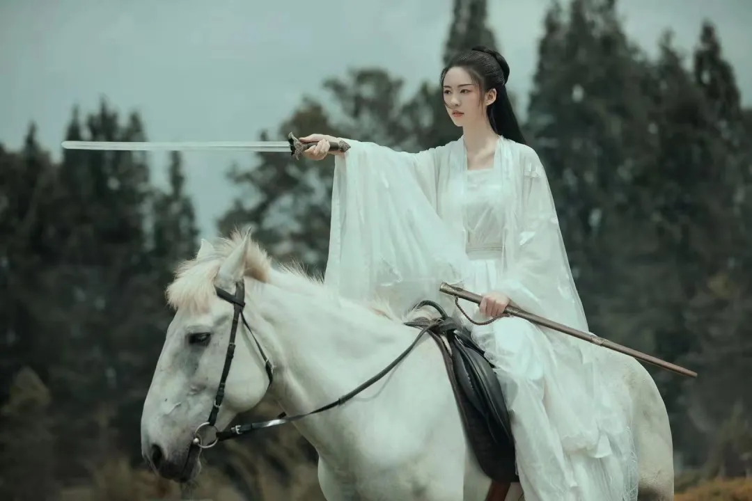 玩完整个玩家交流会，居然没发现她是女生，花木兰惊现逆水寒