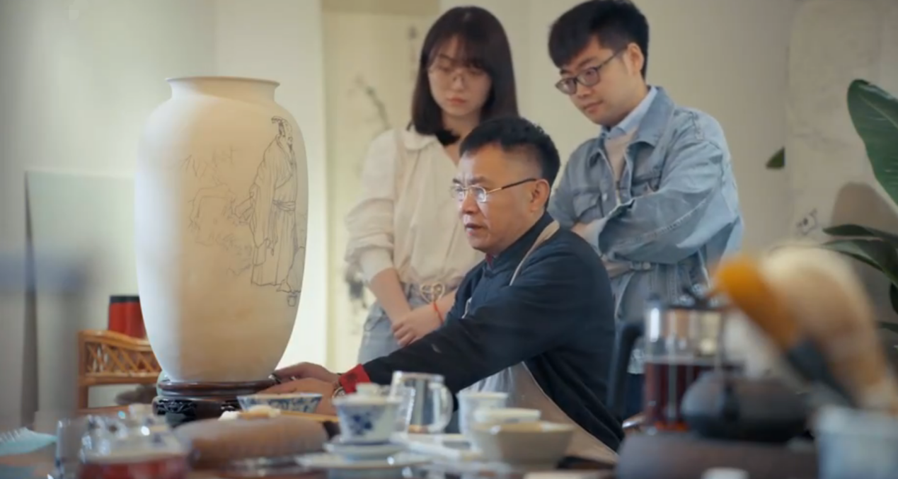 感受青花魅力！《指尖上的梦幻》第六集《圆·融》正式上线