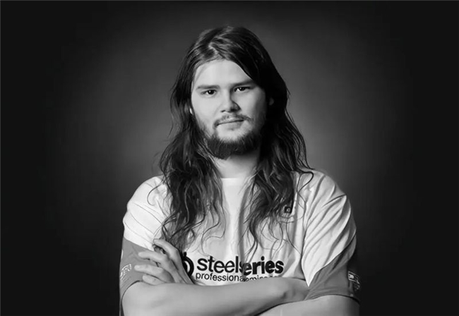 虎娘日报：拳头官宣将免费送限定皮肤 Xun上演教科书千珏