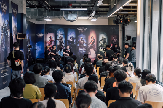 《流放之路：降临》制作人探访中国美术学院，对谈“游戏+文化”新思路