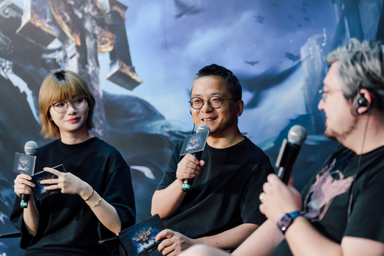 《流放之路：降临》制作人探访中国美术学院，对谈“游戏+文化”新思路