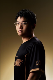 Uzi荣膺英雄联盟名人堂第二位成员