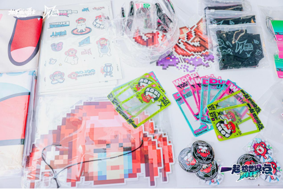 DNF这次玩大了，周年庆上线就领龙袍！还不回坑铁亏一个亿