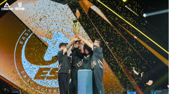 【烽火杯】为冠军喝彩！ESG战队夺得2025三角洲行动烽火杯总冠军！