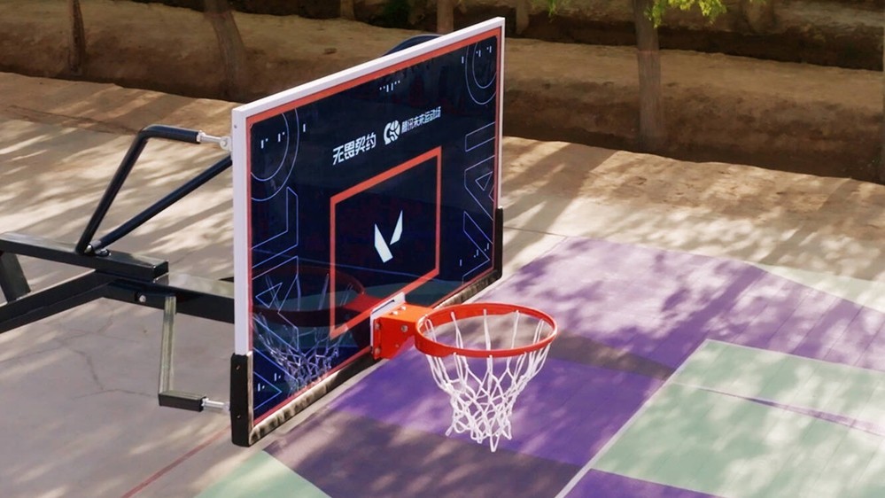 14个校园篮球场：无畏契约公益的回响刚刚开始