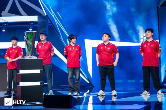 CAC 2025官方比赛平台GeForce RTX 5080 GPU助力职业选手实力发挥，燃爆赛场