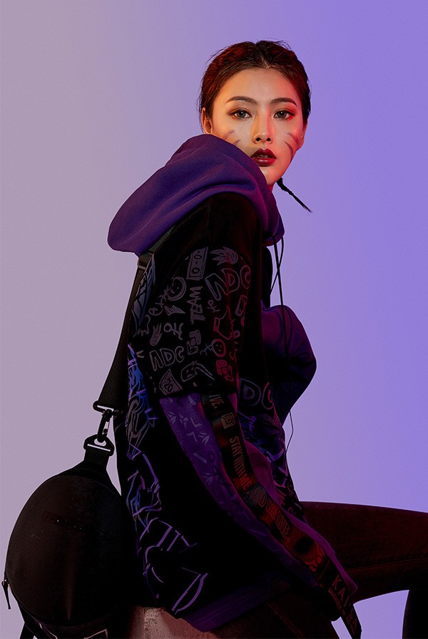 《LOL》The Carry连帽衫怎么获得