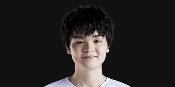 v5Weiwei是哪国人