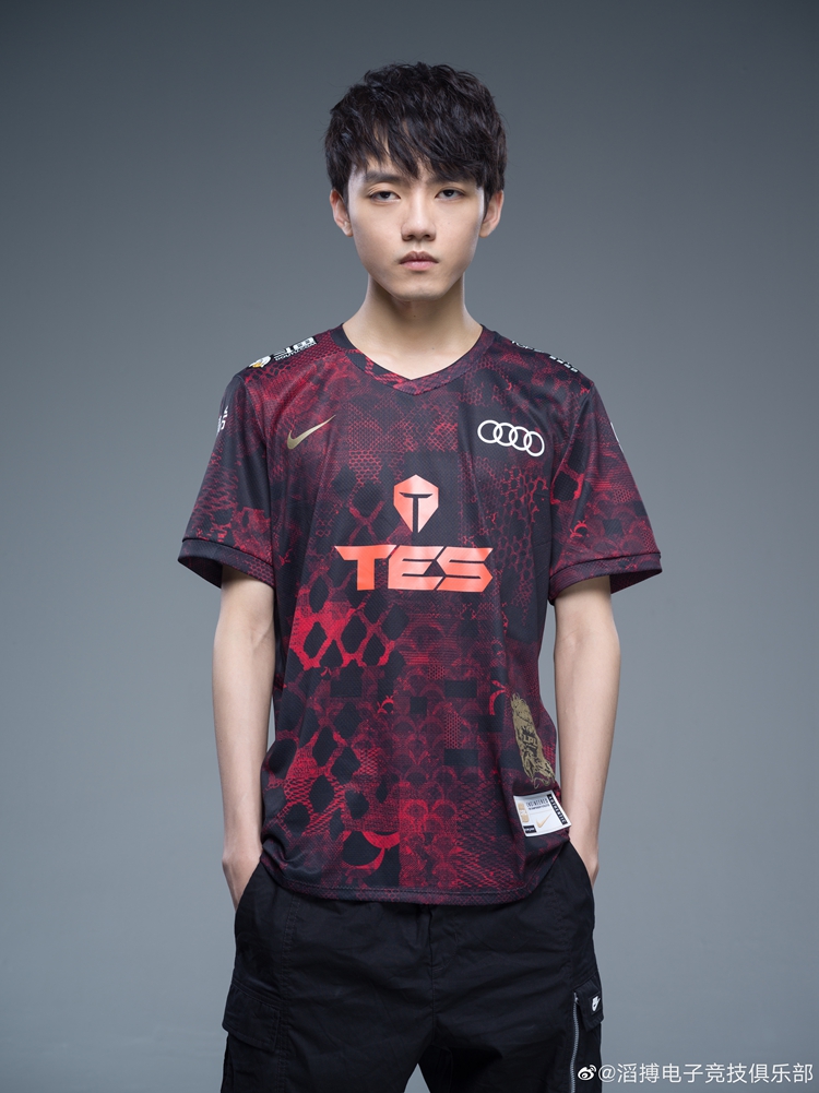 《LOL》TESS10定妆照