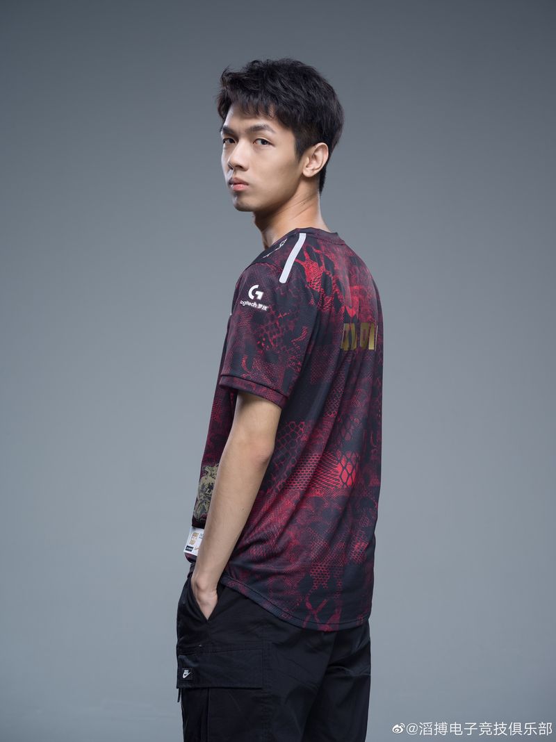 《LOL》TESS10定妆照