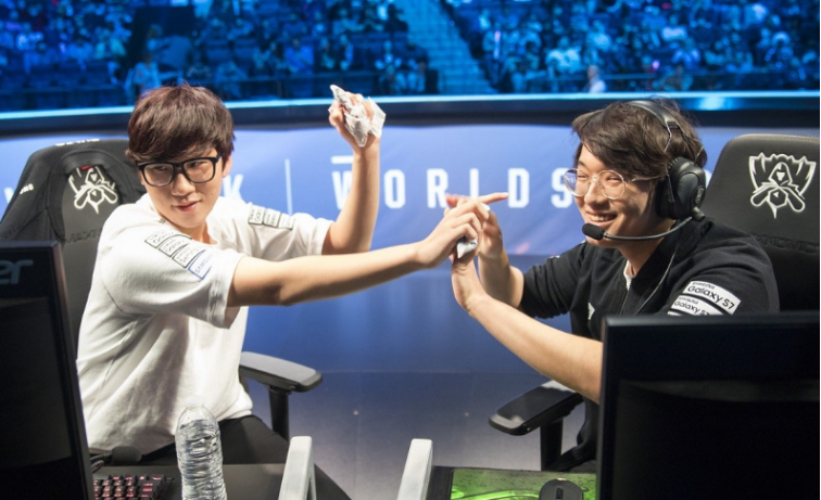 梗百科世界赛篇：盘点S10全球总决赛战队那些年的恩怨情仇