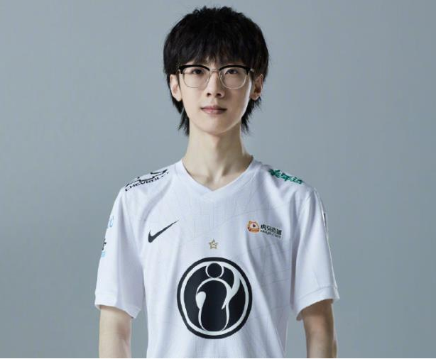 lolbanlan可能去RA