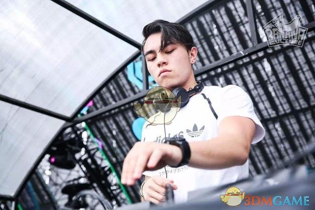 《LOL》2018音乐节暨颁奖之夜12月1日西安举行