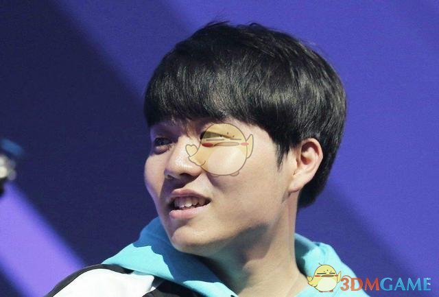 iG战队Rookie荣获英雄联盟2018LPL年度MVP选手