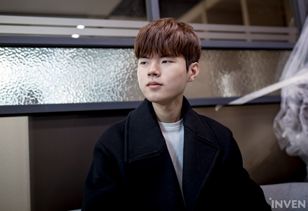 外媒专访Deft 转会KZ是为了成为领袖