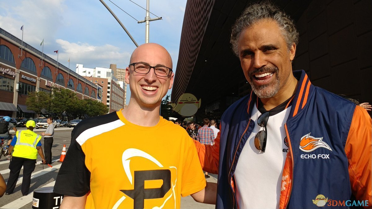 《LOL》2019两位新解说加入LPL赛区