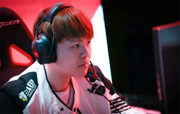 《LOL》洲际赛来袭 LPL三支新军首登国际舞台