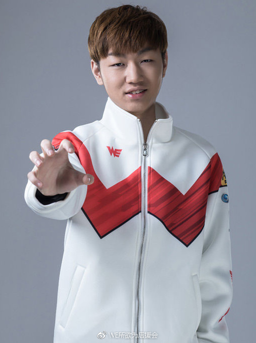 《LOL》Shinyruo爆料康帝银行卡存款八位数 LPL还有人在打假赛