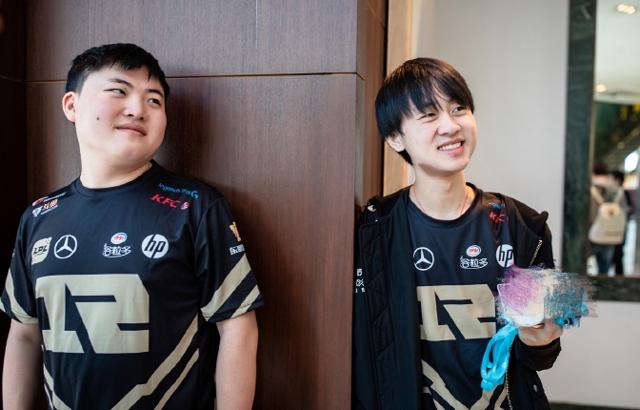 《LOL》国外网友投票世界赛前20选手 Uzi排名第三 