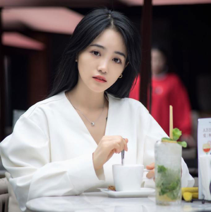 婷儿人气一枝独秀，谁敢正面刚？细数虎牙超人气女主播