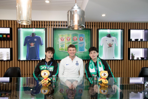 虎牙探秘豪门俱乐部切尔西，卡拉宝助力电竞足球强强联手