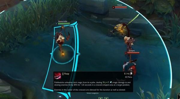 《LOL》新版稻草人连招技巧