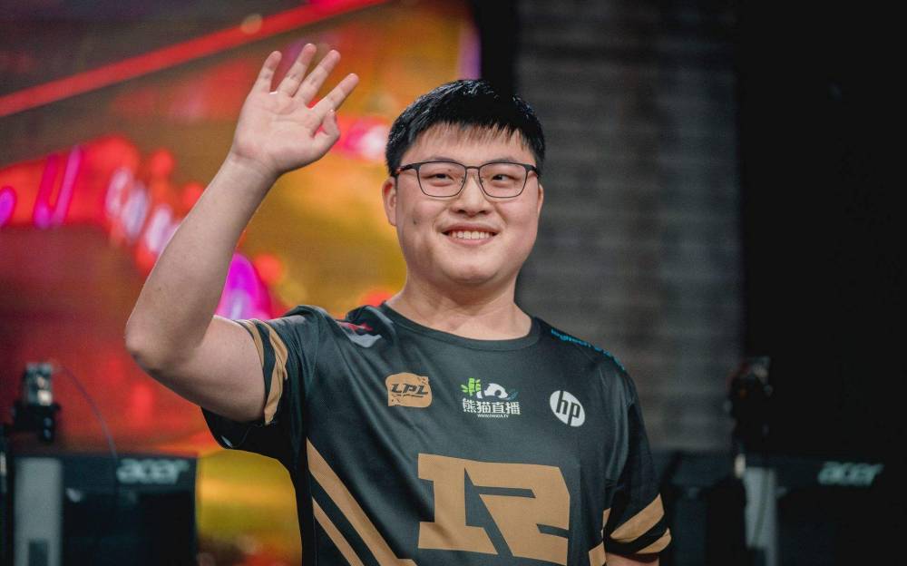 《LOL》Uzi：因身体及伤病等原因宣布正式退役