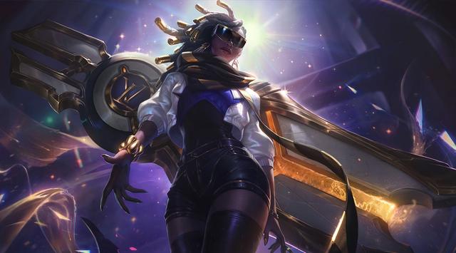 《LOL》10.15下路迅捷赛娜玩法攻略